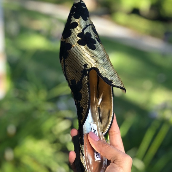 Gold Satin pointy slip on mule flats - Picture 5 of 5